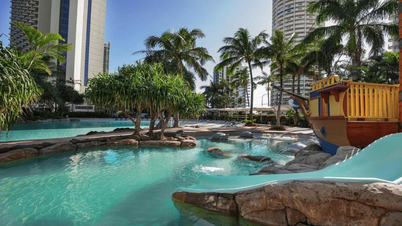 Crown Towers Superior 3 Bedroom Apartment - Coasthm โกลด์โคสต์ ภายนอก รูปภาพ